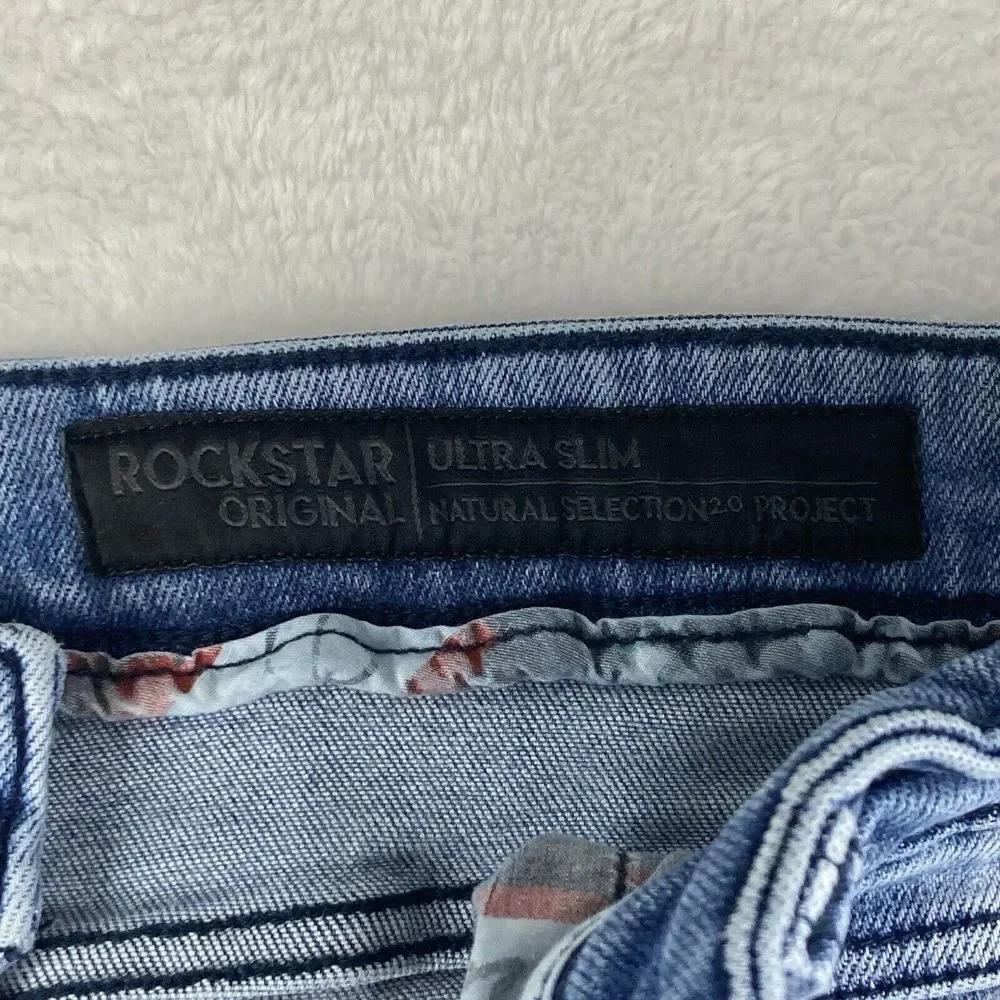 Rockstar Original Ultra Slim Natural Selection Project Distressed Shorts Size 40
